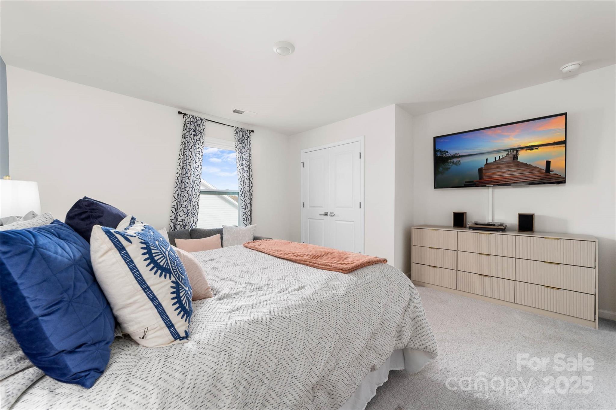 The Vineyards on Lake Wylie - Residential