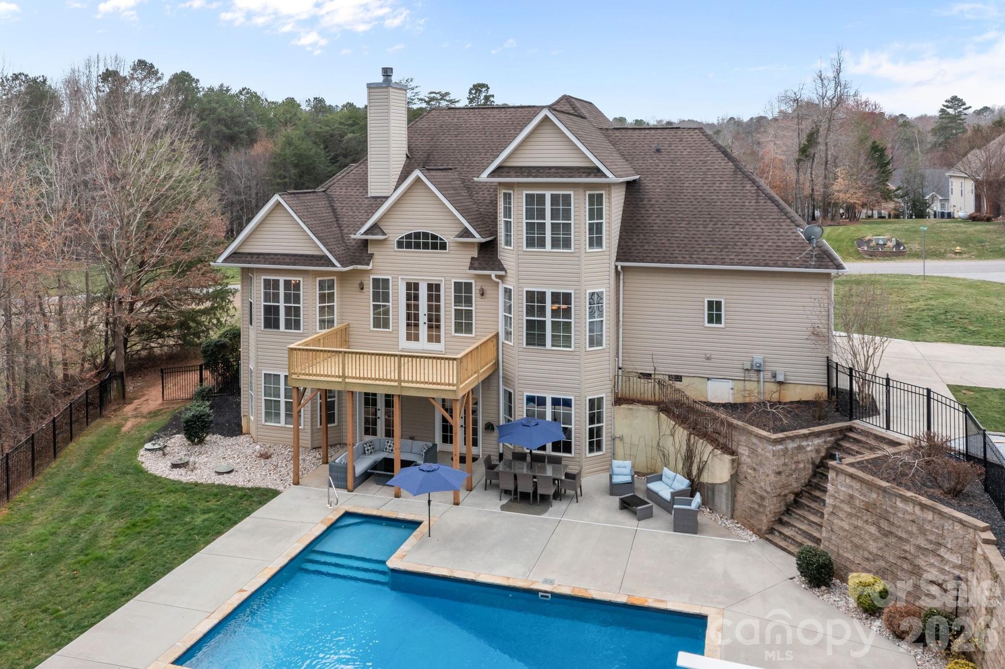 141 Winding Creek Drive