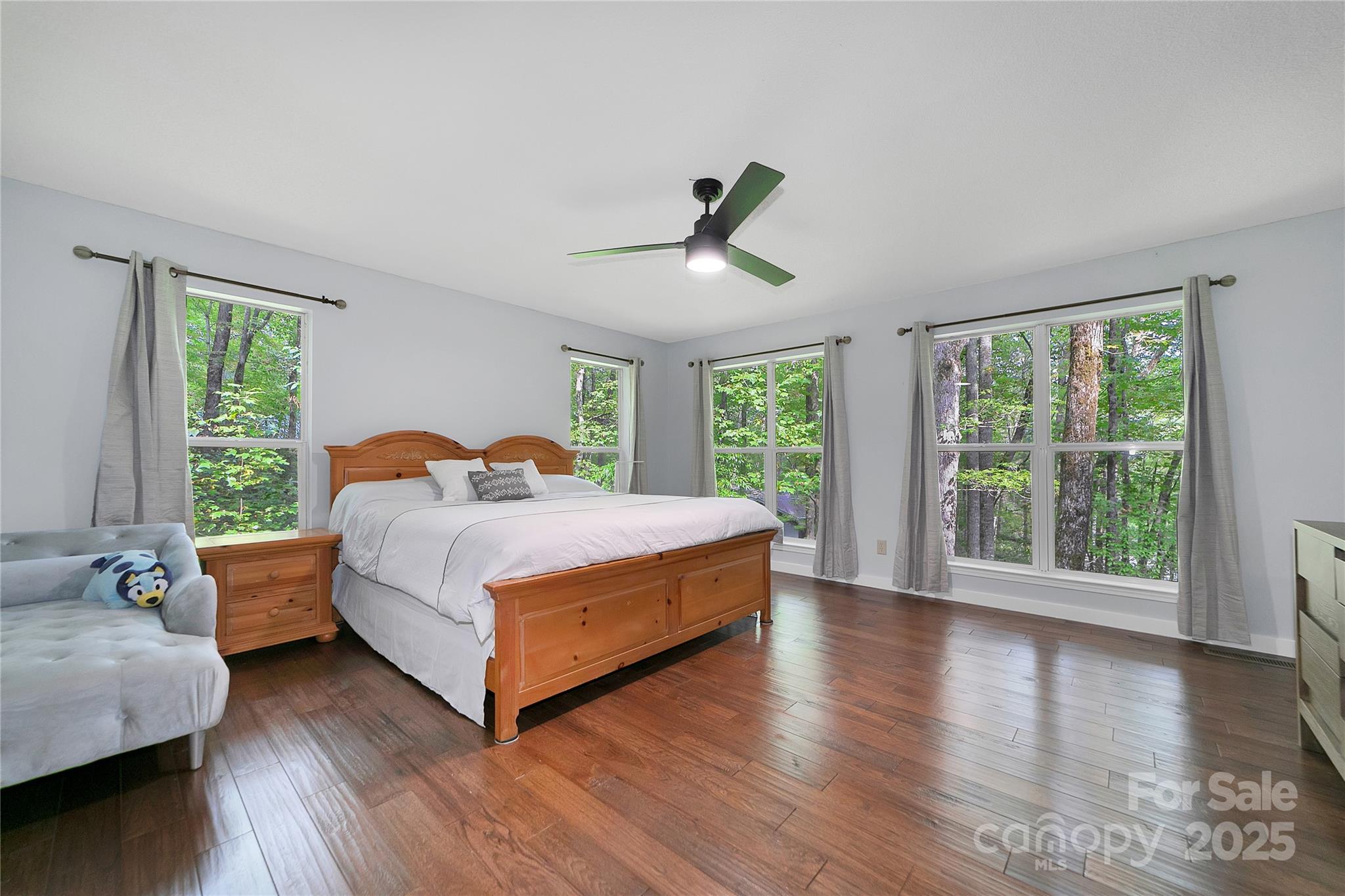 Country Club Estates - Residential