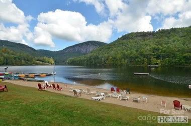 Country Club Estates - Residential