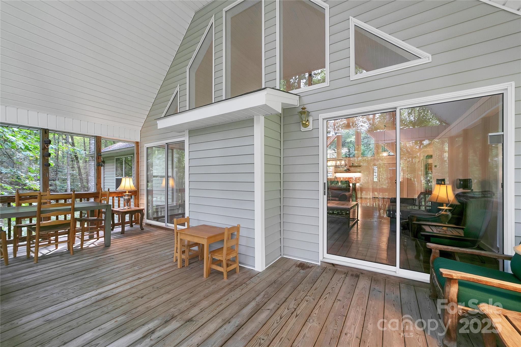 Country Club Estates - Residential