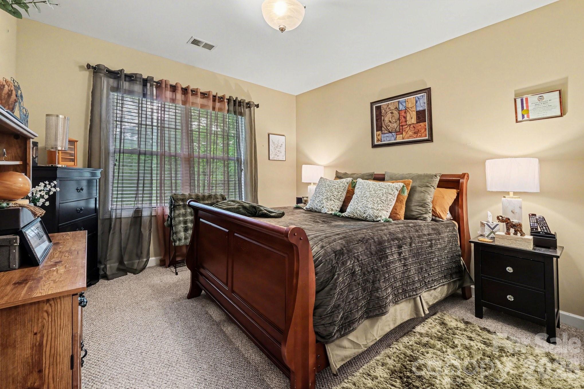 Barrington Oaks - Residential