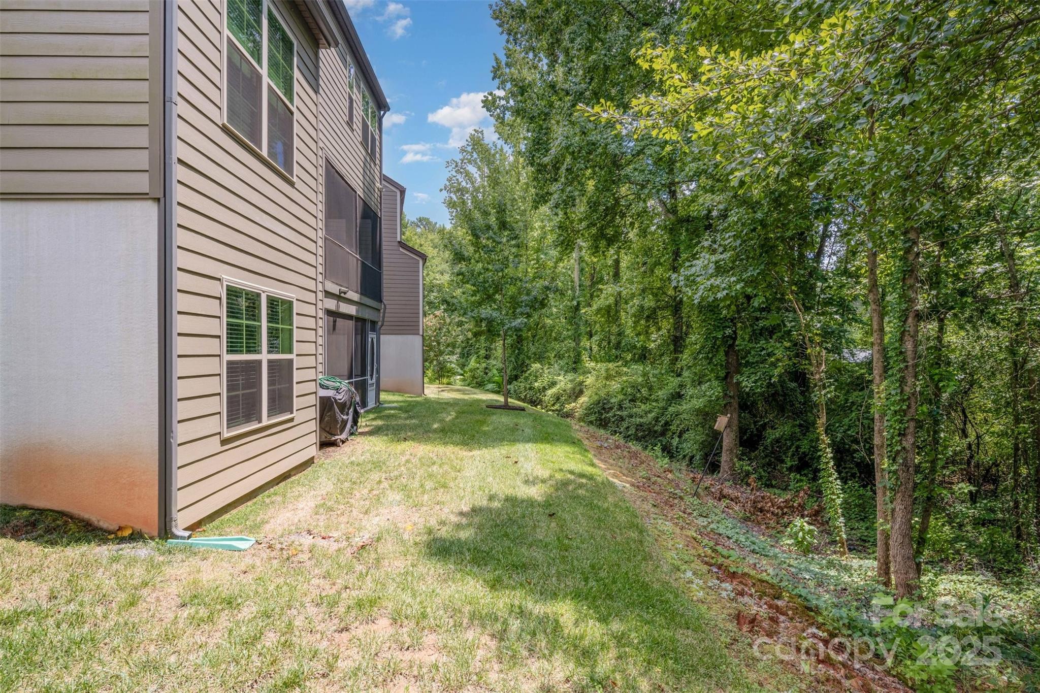 Oakland Pointe - Residential