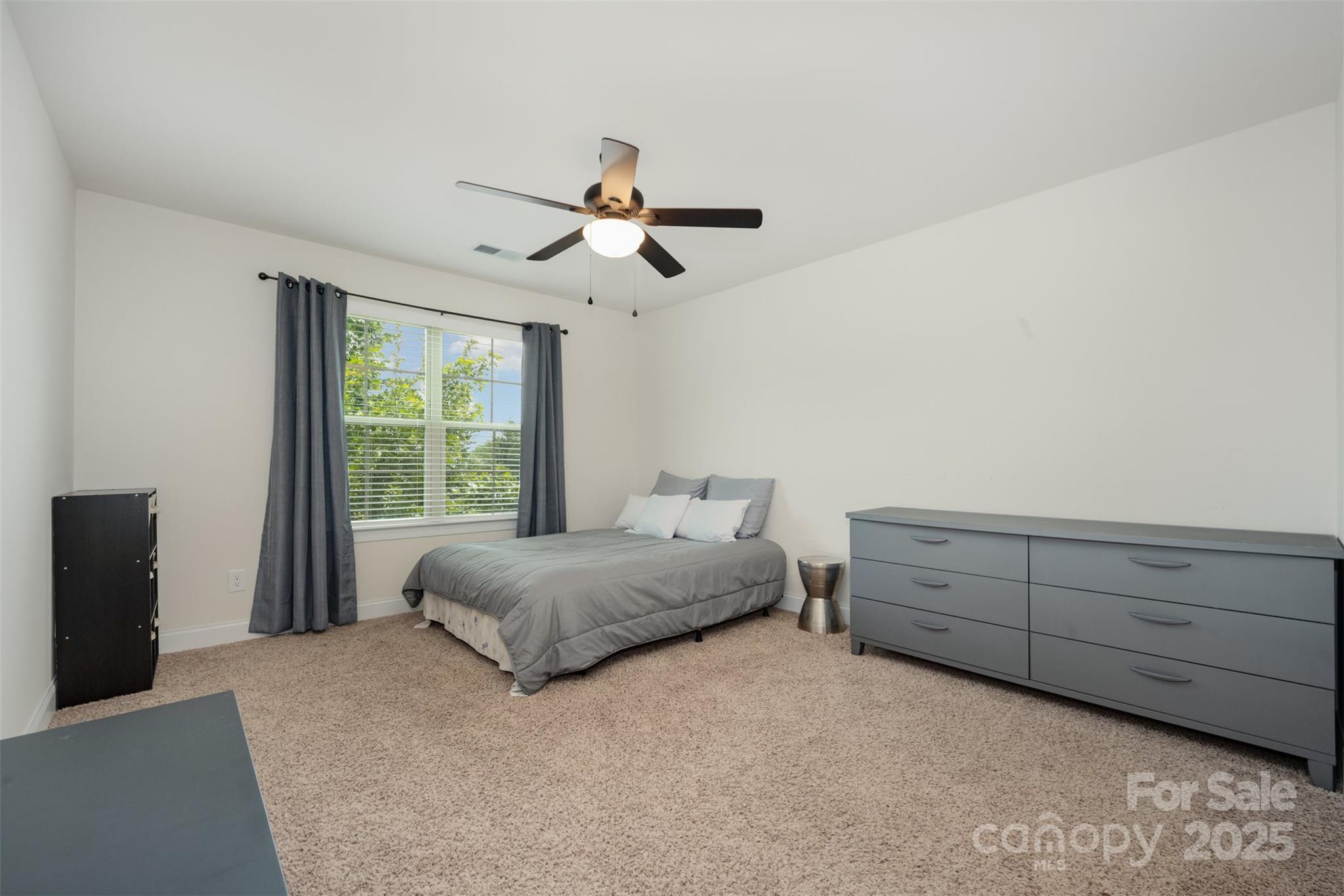 Oakland Pointe - Residential