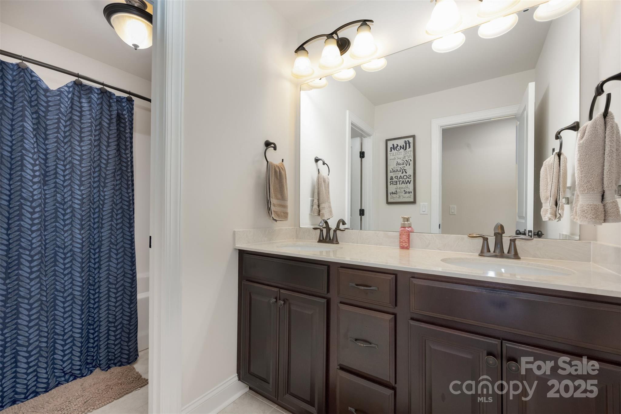 Oakland Pointe - Residential