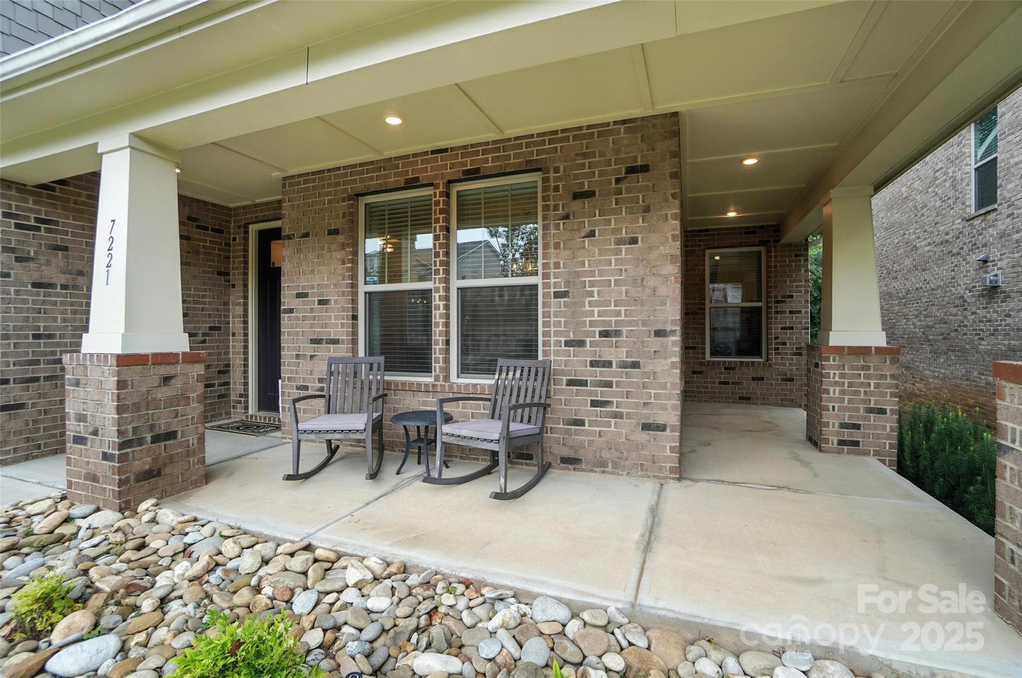 7221 Avoncliff Drive