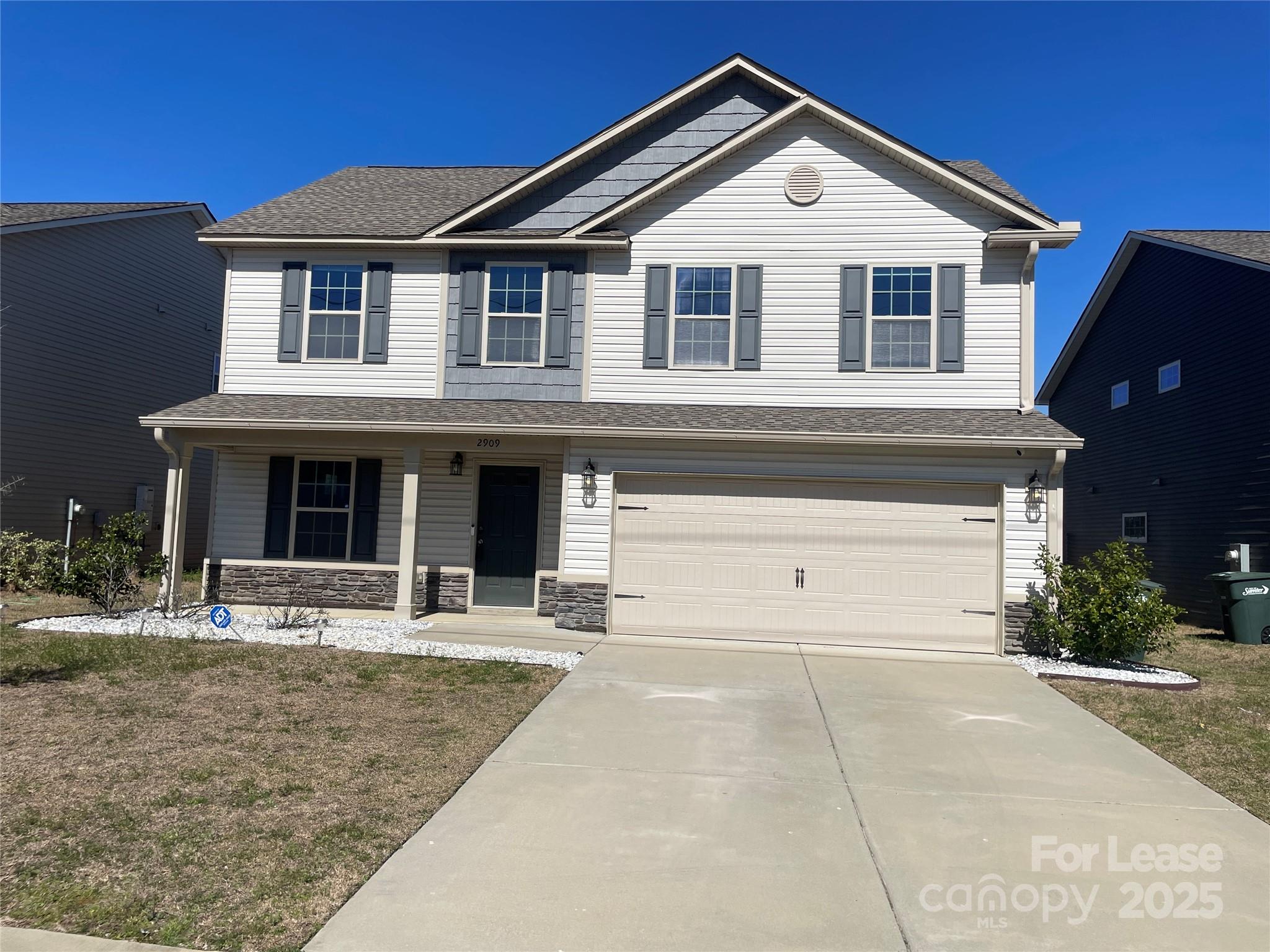 Hunters Crossing - Residential Lease