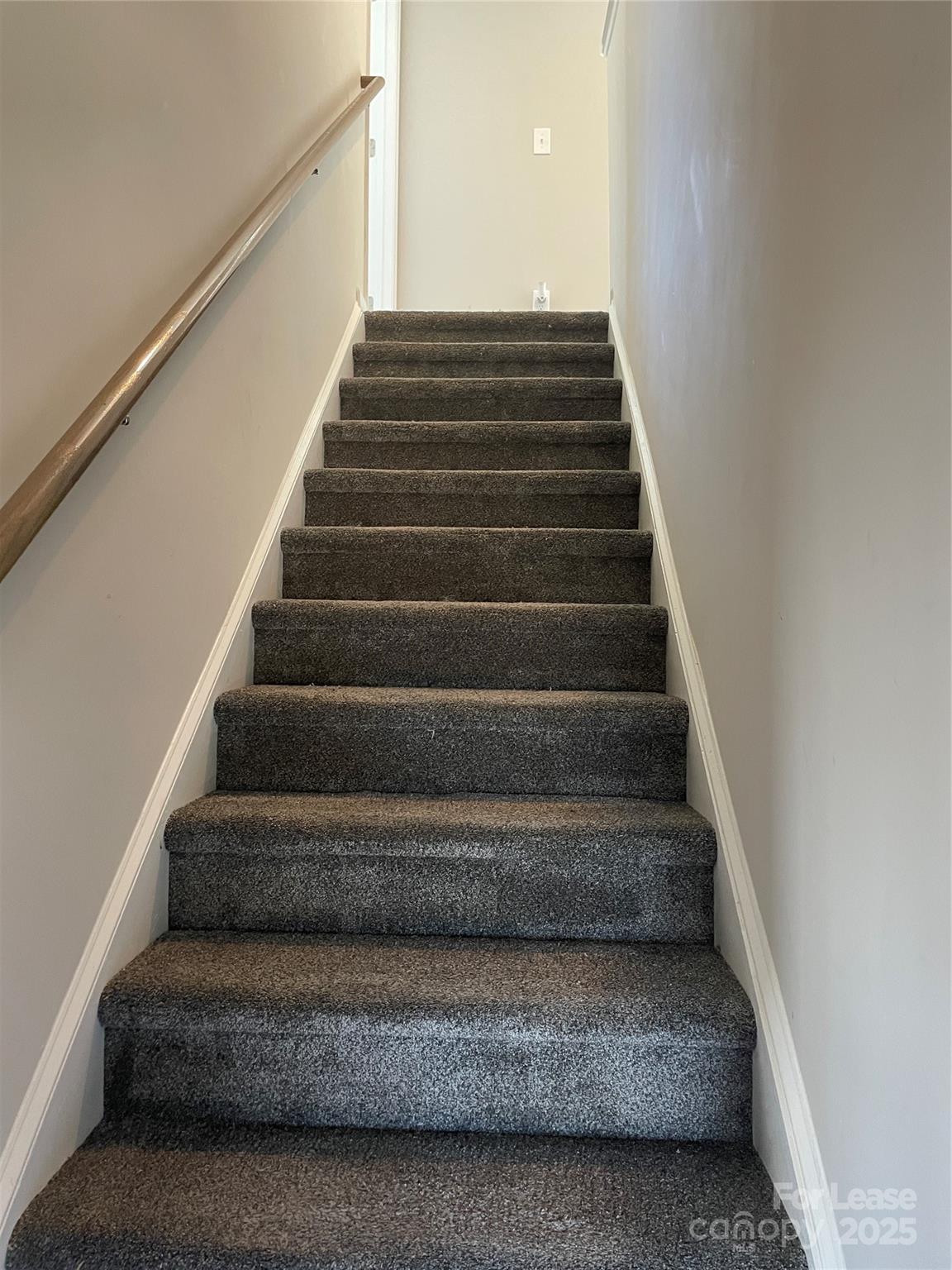 Hunters Crossing - Residential Lease