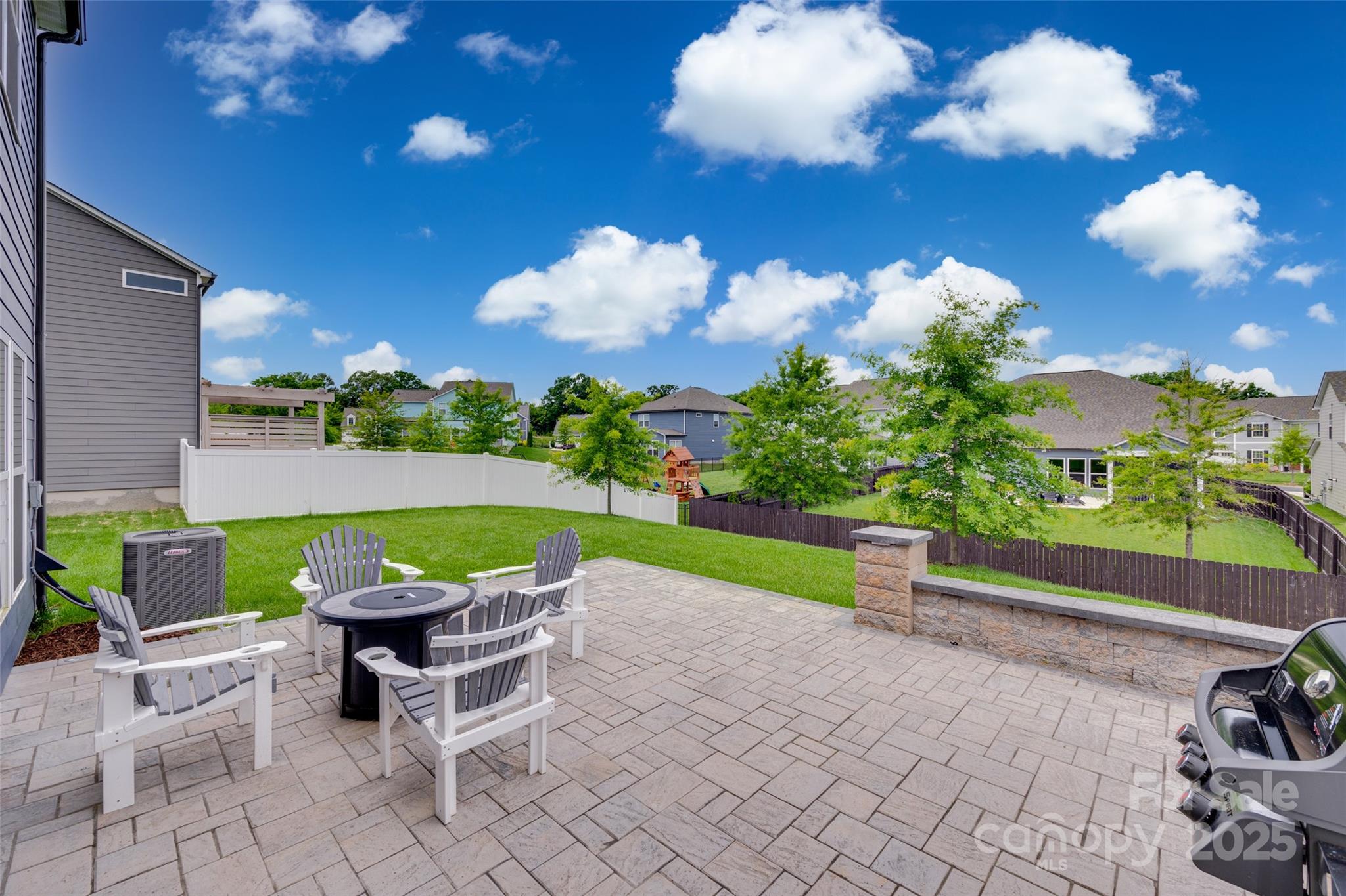 1033 Dorsey Drive
