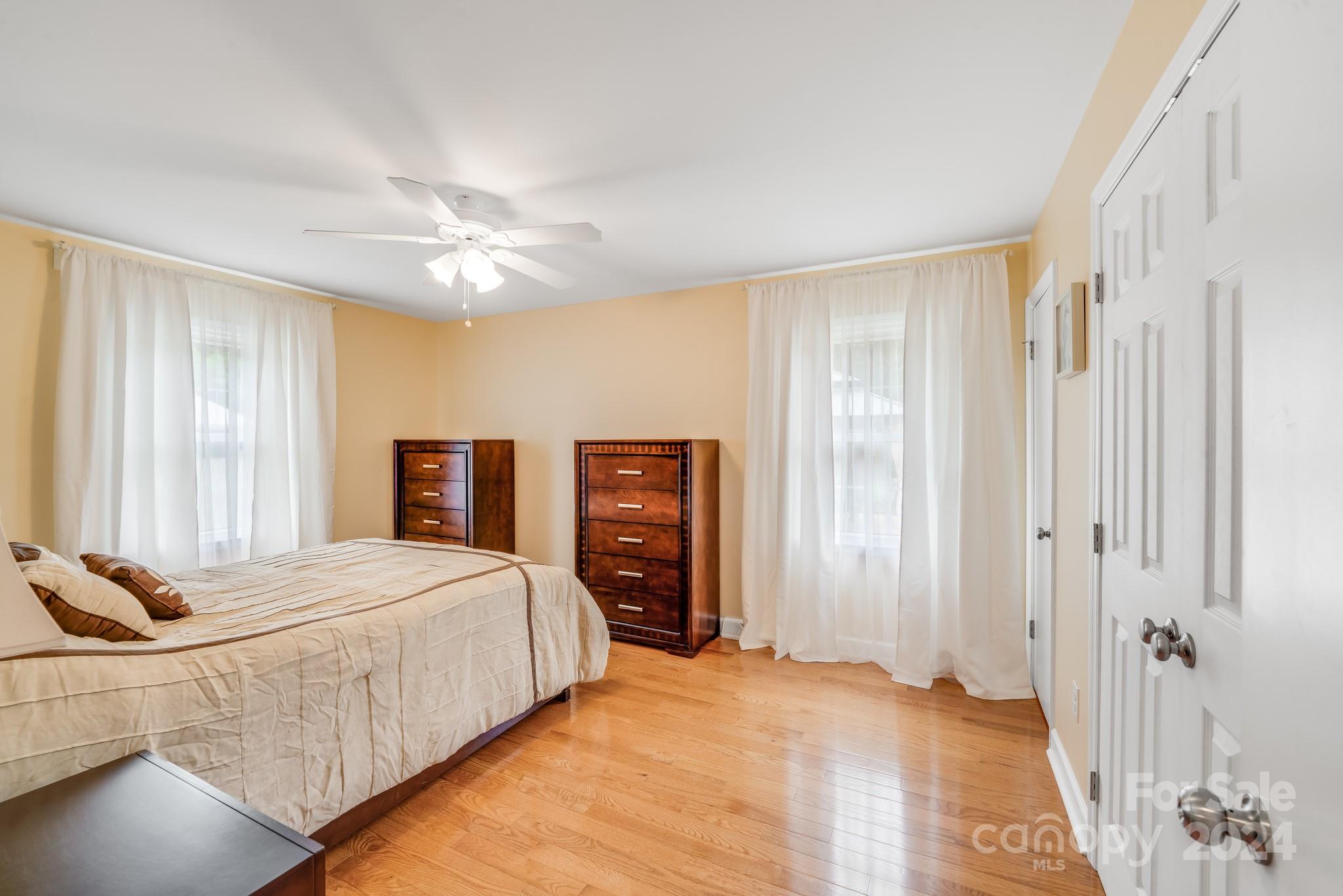 Sheffield Park - Residential