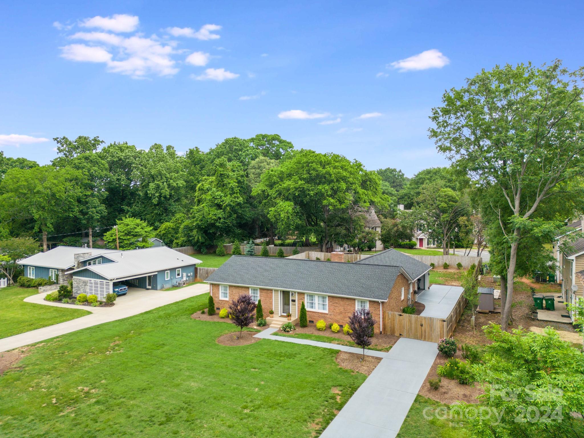 Sheffield Park - Residential
