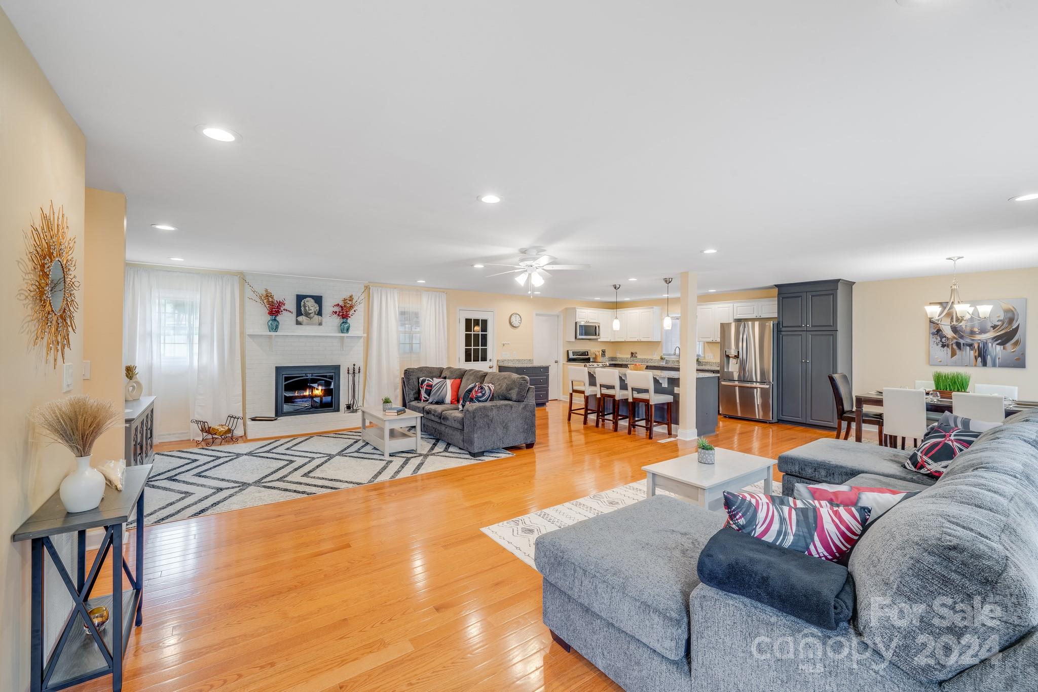 Sheffield Park - Residential