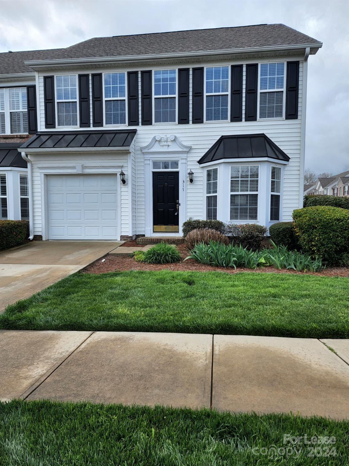 Autumn Cove At Lake Wylie - Residential Lease