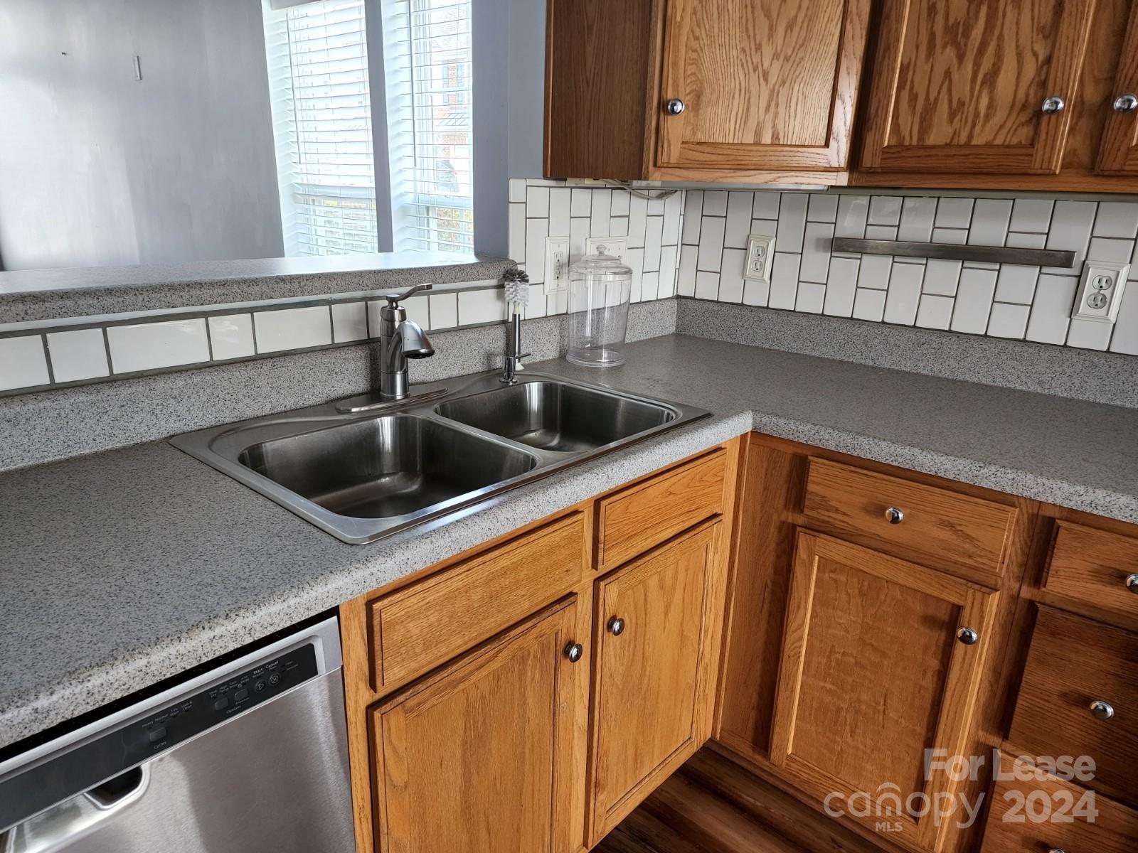 Autumn Cove At Lake Wylie - Residential Lease