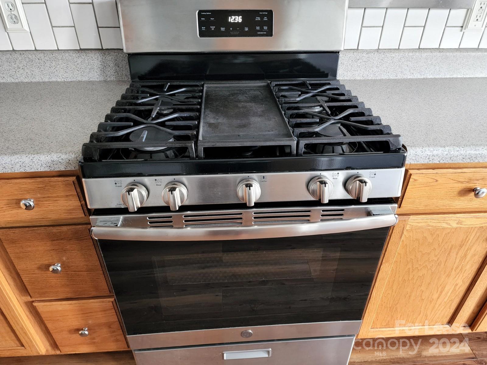 Autumn Cove At Lake Wylie - Residential Lease