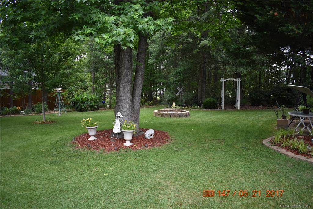 Shady Oaks - Residential