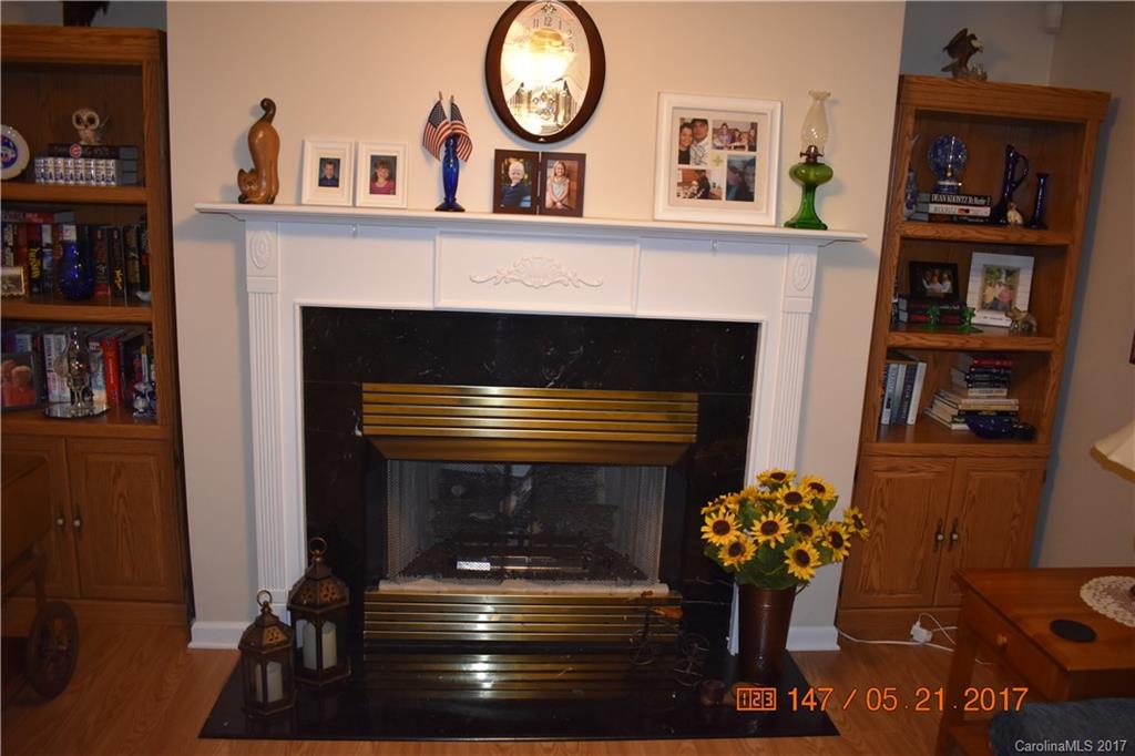 Shady Oaks - Residential