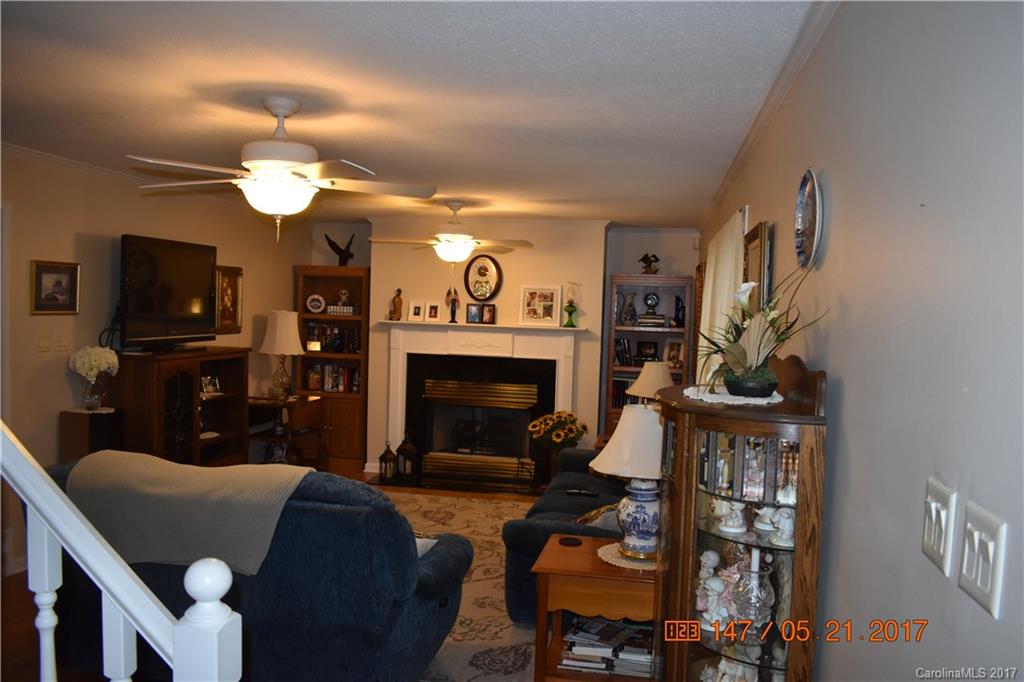 Shady Oaks - Residential