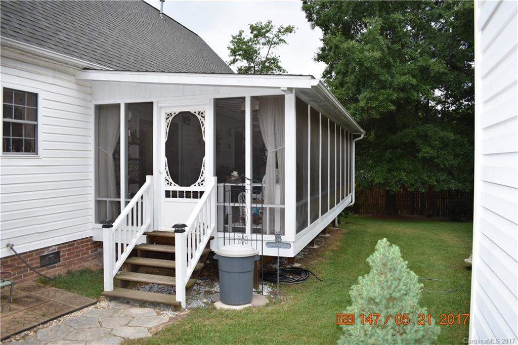 Shady Oaks - Residential