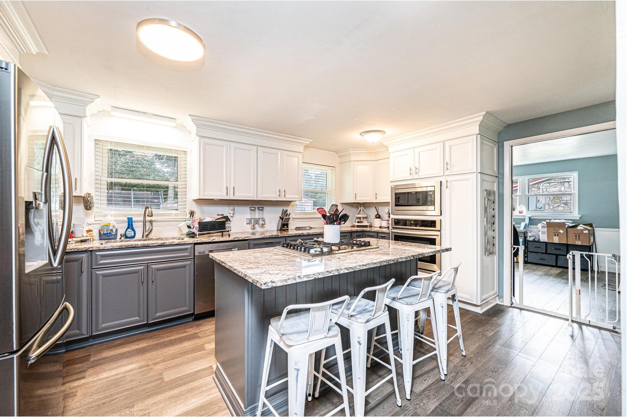 Belle Meade - Residential