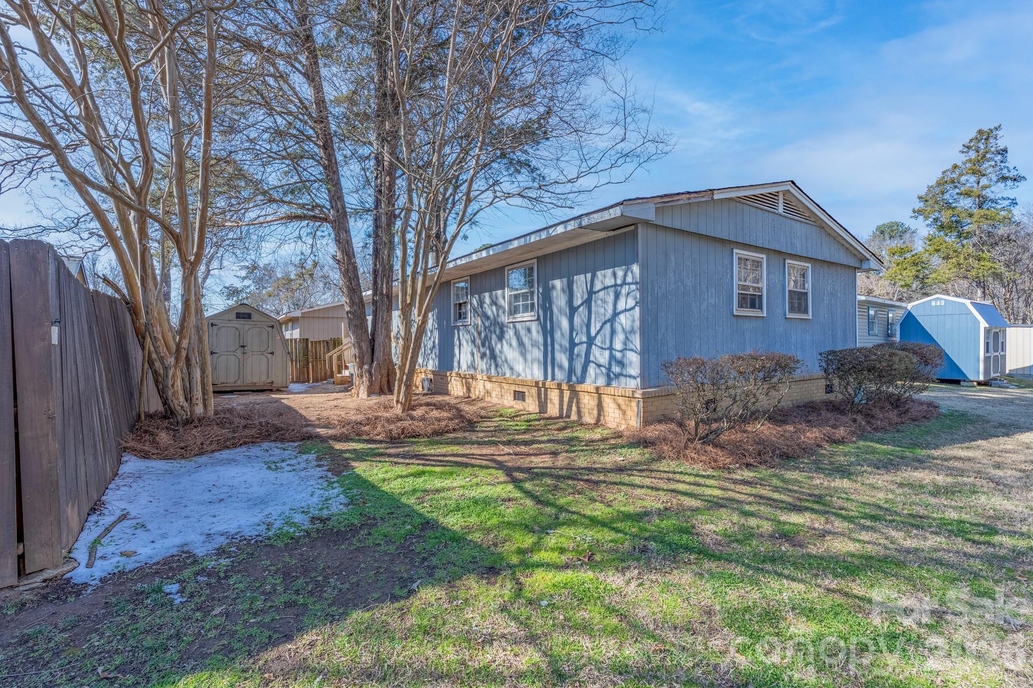 Cedar Villas - Residential