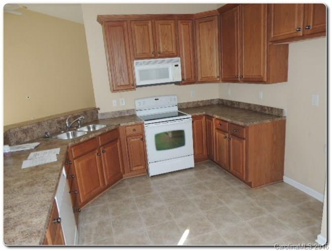 Rhynes Trace - Residential
