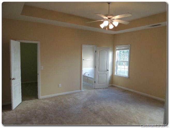 Rhynes Trace - Residential