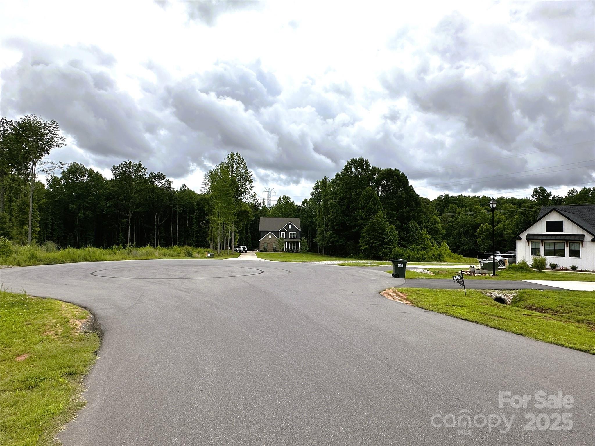 Sanders Landing - Residential