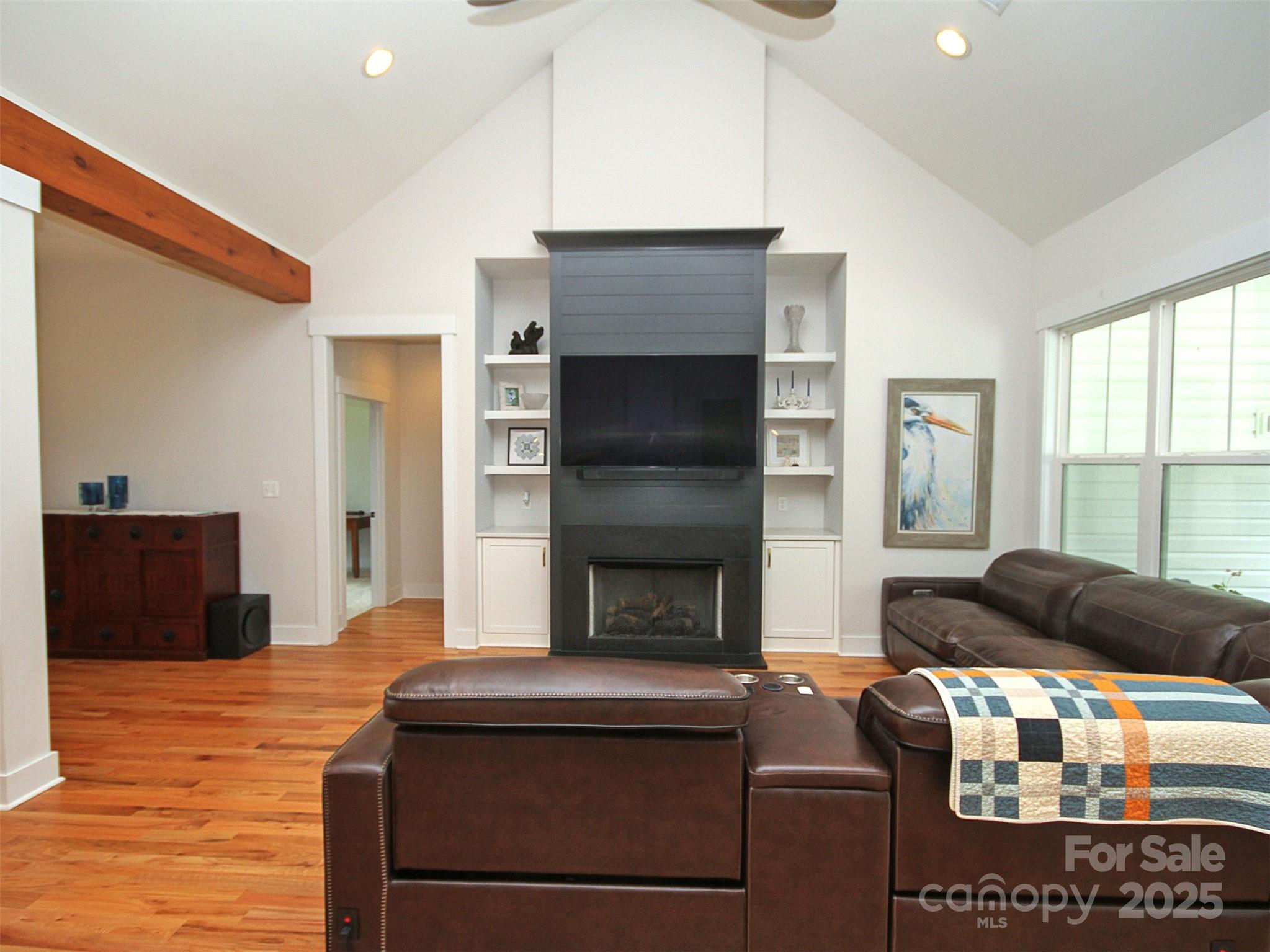 Sanders Landing - Residential