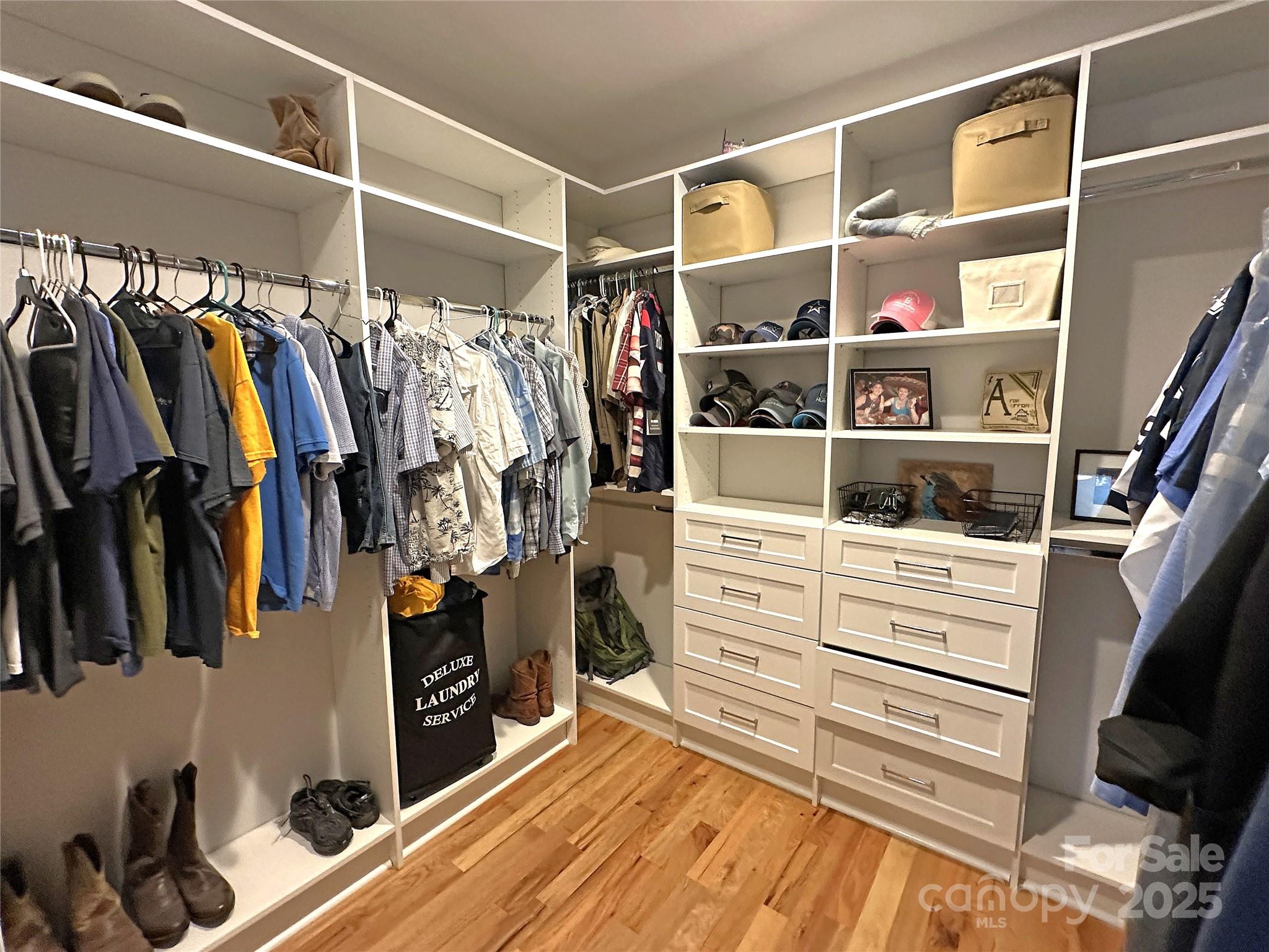 Sanders Landing - Residential