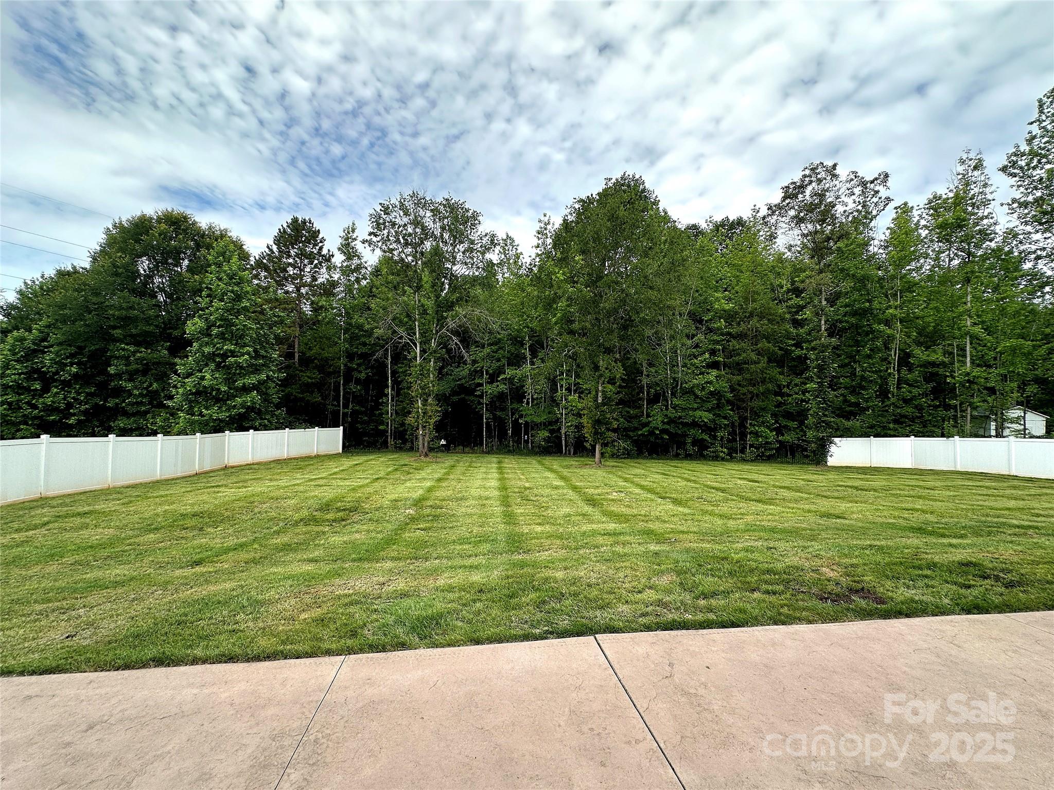 Sanders Landing - Residential