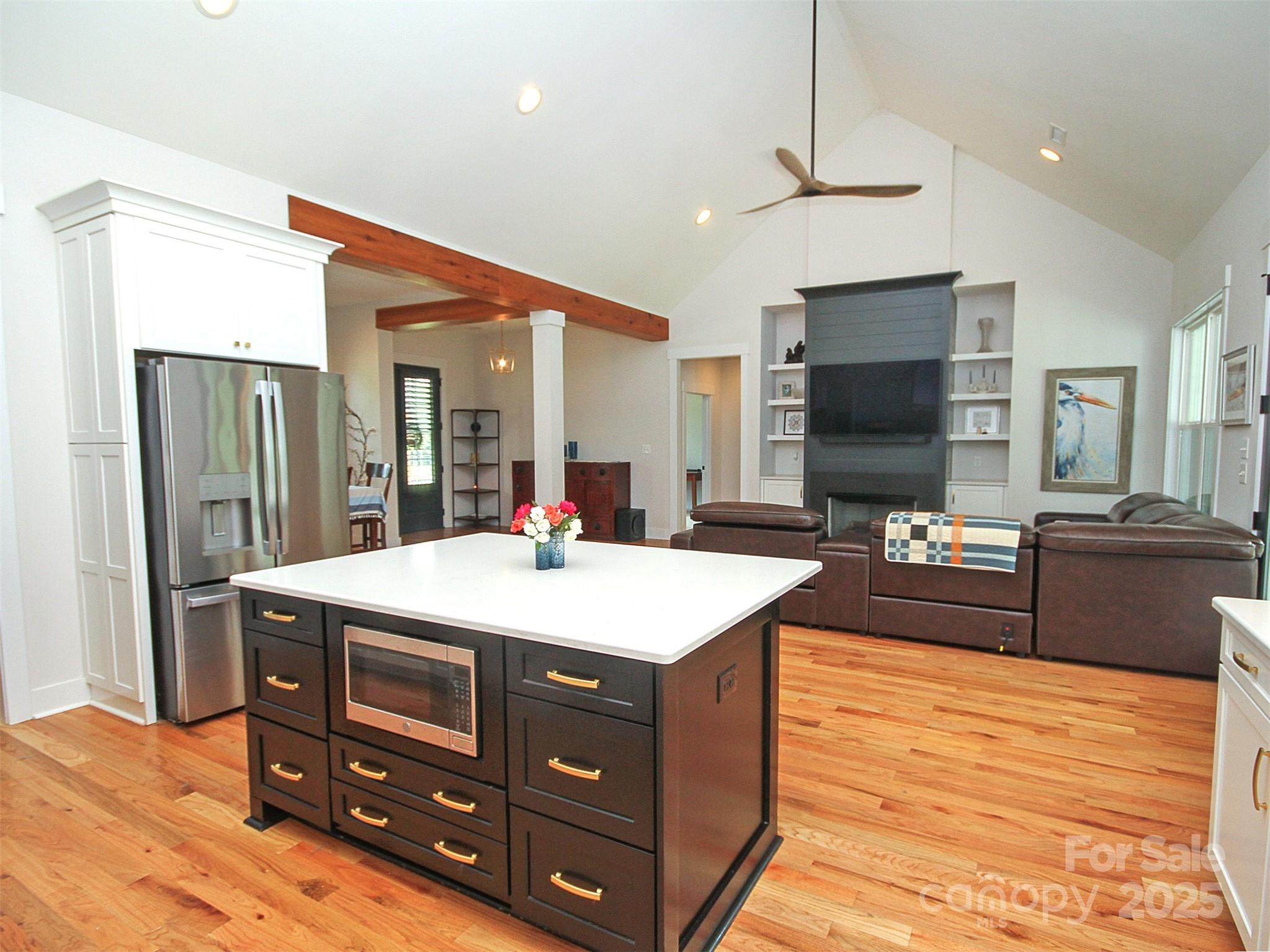 Sanders Landing - Residential