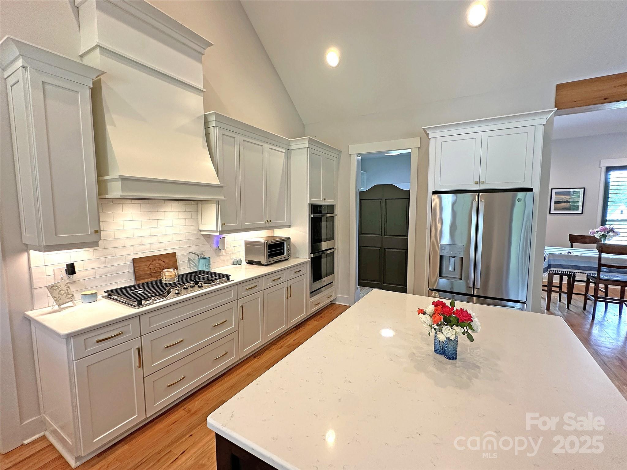 Sanders Landing - Residential