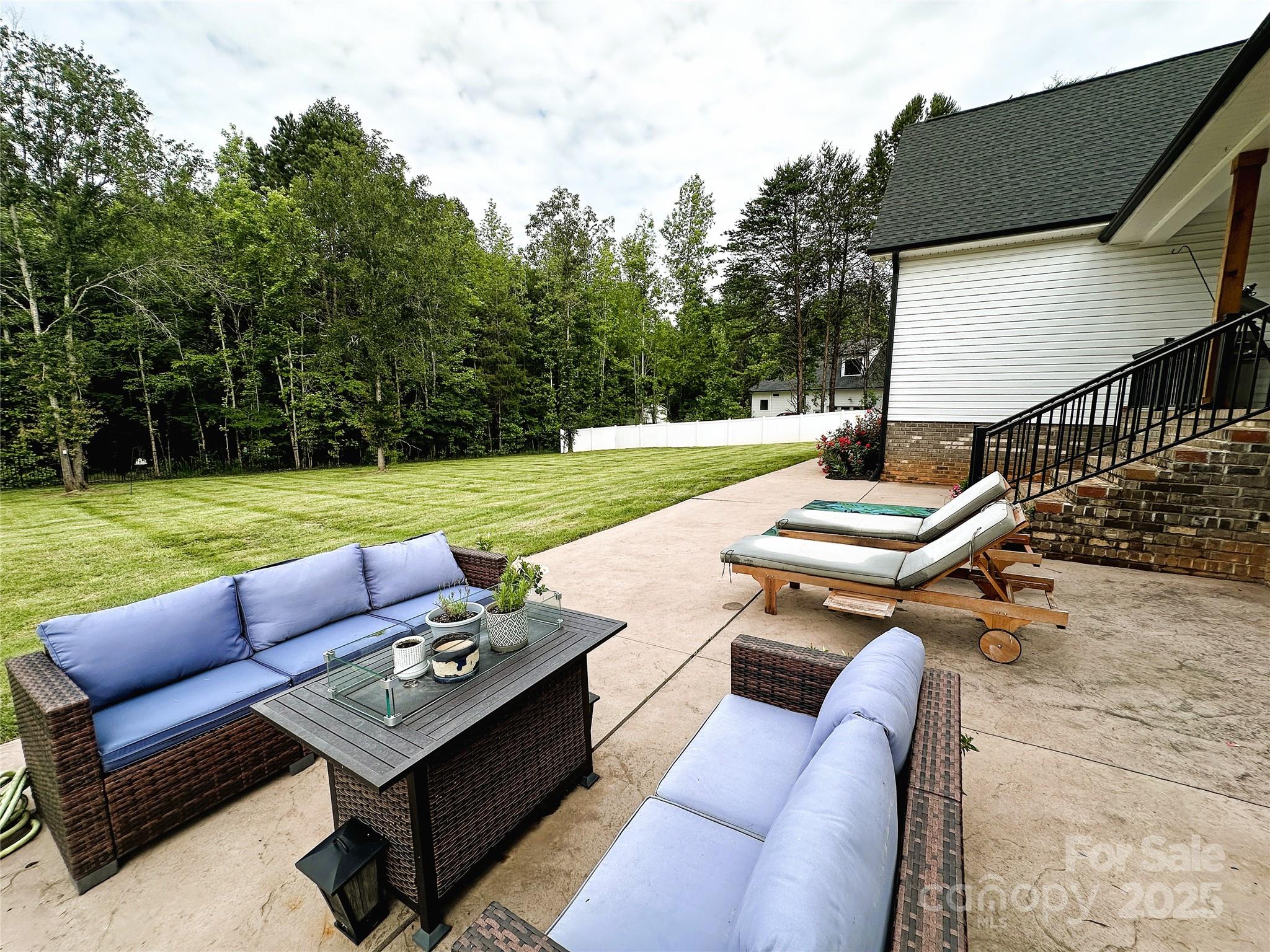 Sanders Landing - Residential