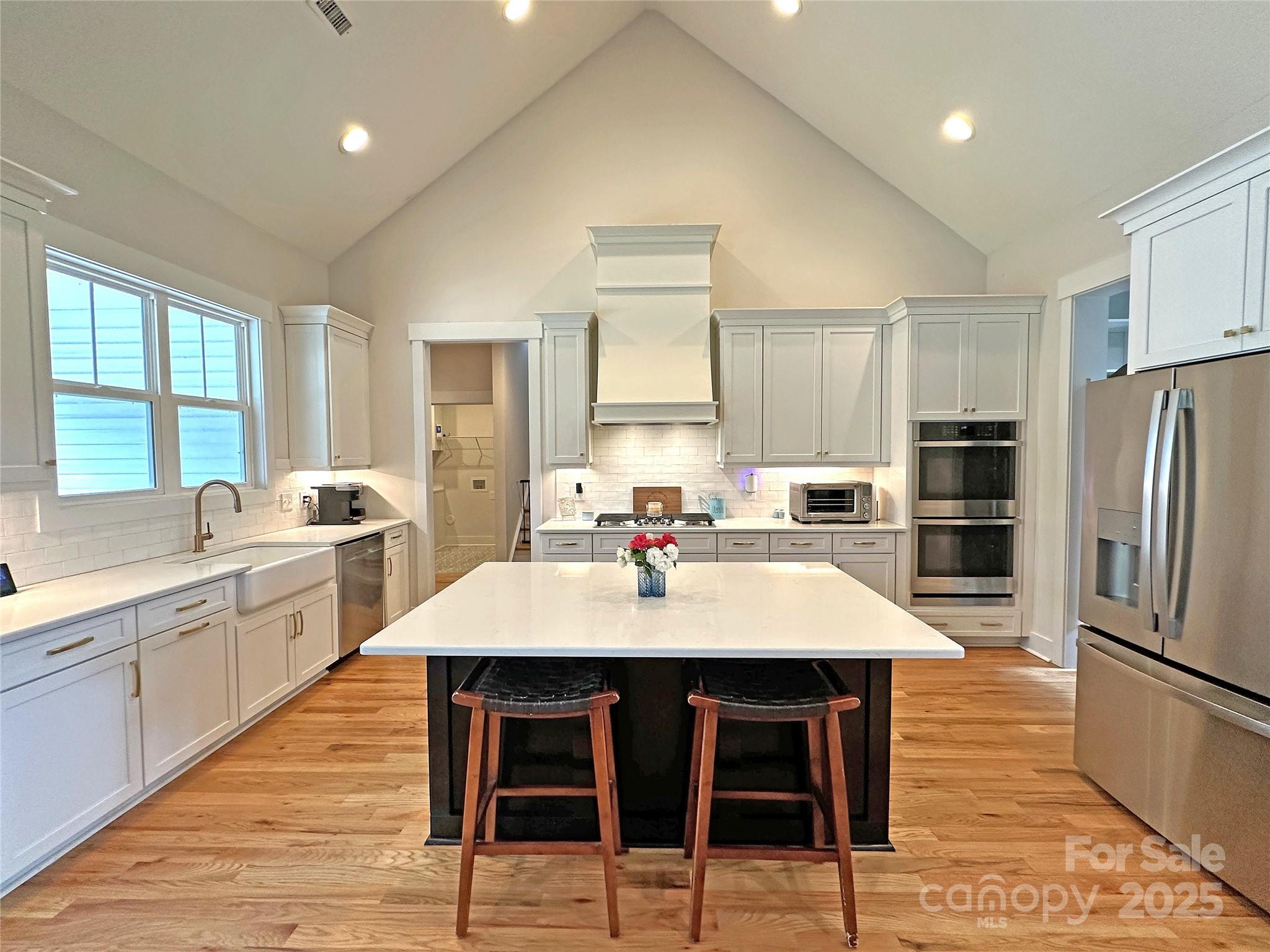 Sanders Landing - Residential