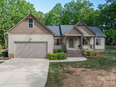 Photo of 2899 Buffalo Shoals Road, Maiden, NC 28650 (MLS # 4368742)