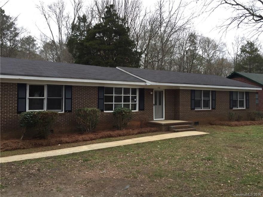 Wonderful opportunity for a solid all brick ranch home in an established neighborhood. This home has LOTS of potential and very nice floorplan? There is a living room, dining room area, kitchen, breakfast area, den and 3 full bedrooms and 2 full baths. The home has a newer complete HVAC system and private yard with outbuilding. Price right to put your custom updates and improvements. Great location, close to everything. This is a Fannie Mae, HomePath property.