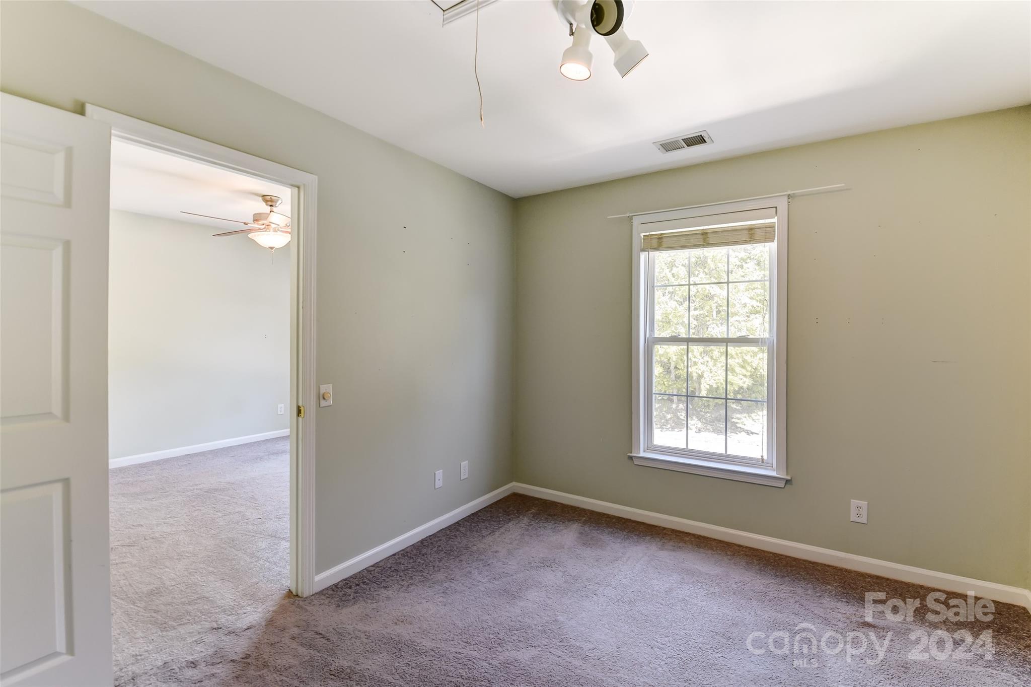 Highland Creek - Residential