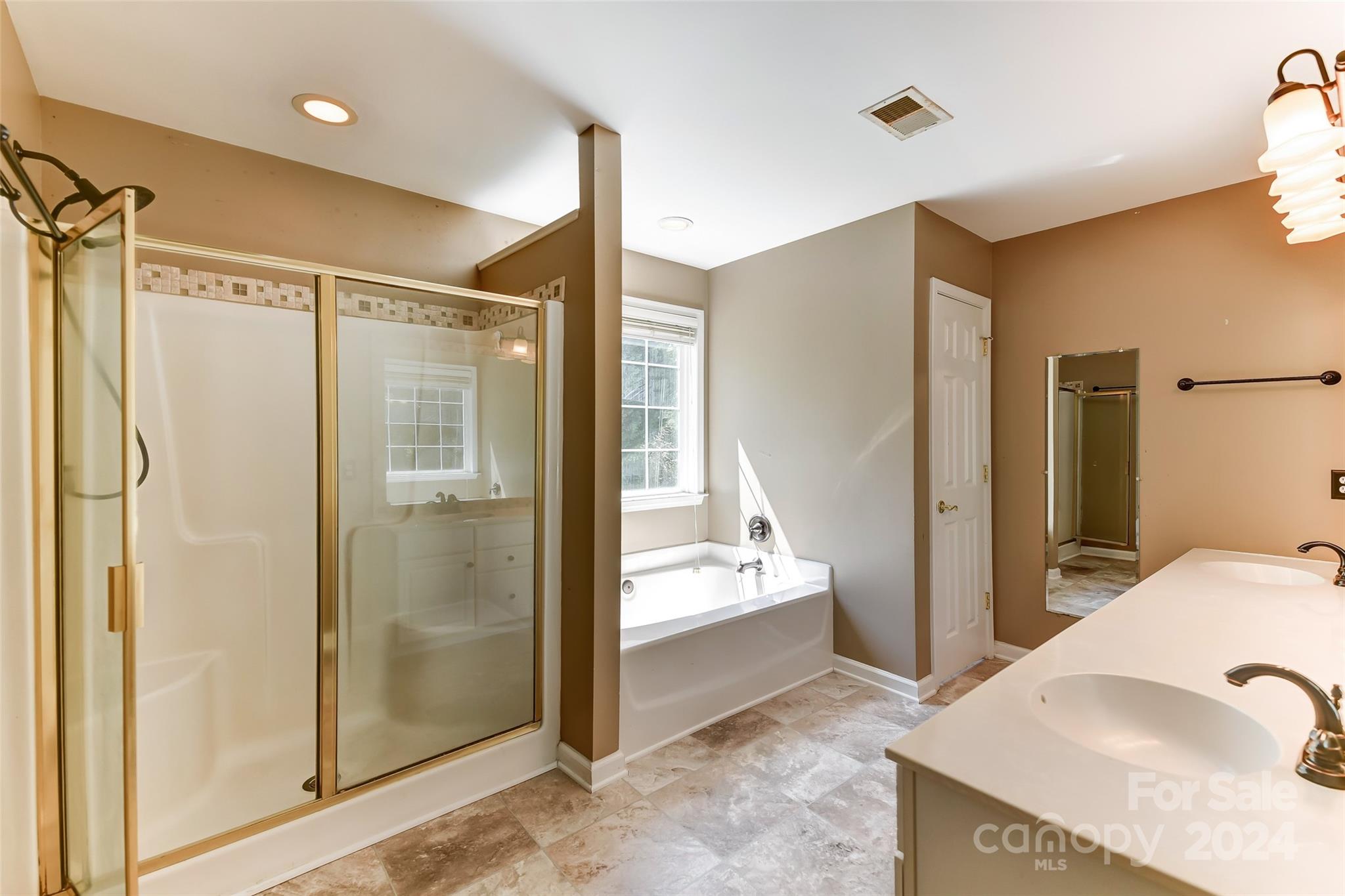 Highland Creek - Residential