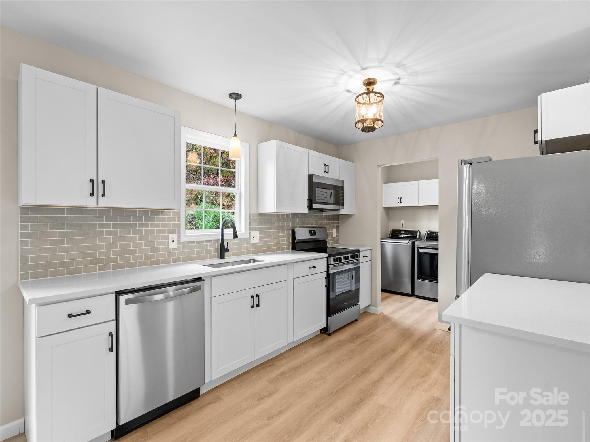 341 Green Meadow Lane