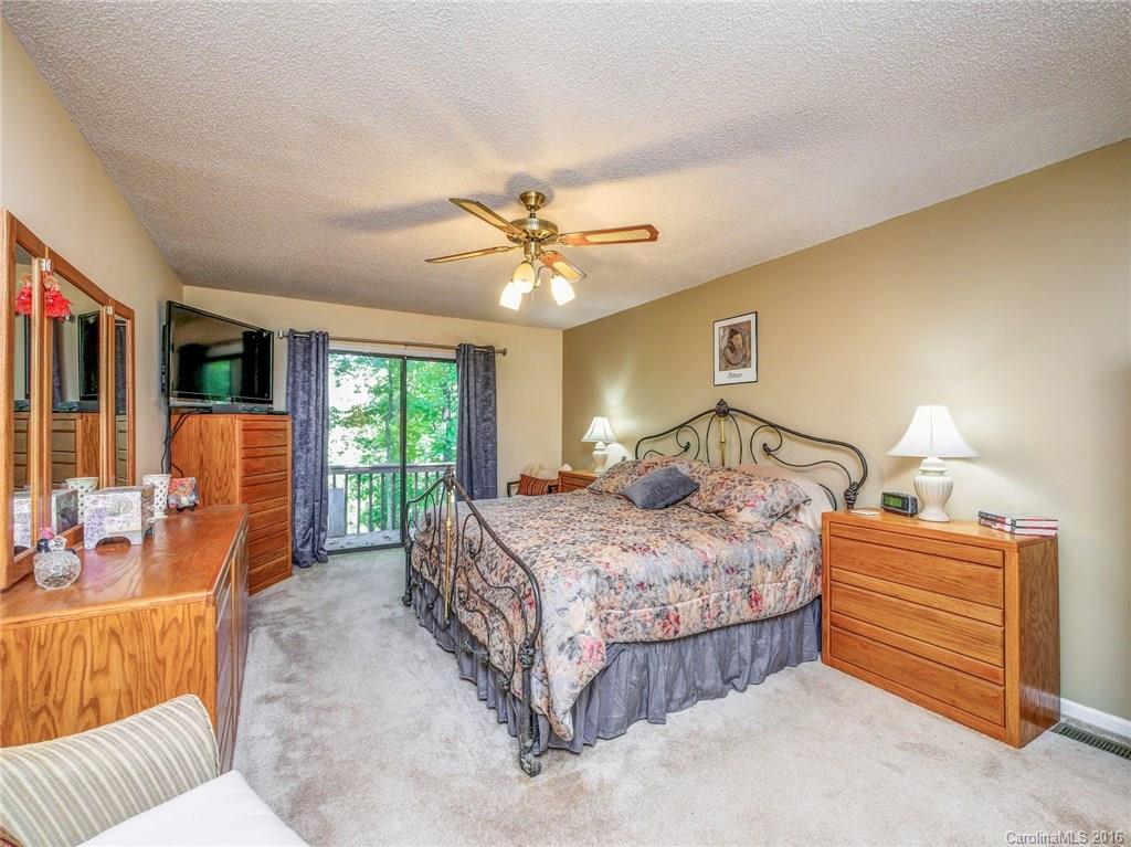 Lakeside Farm - Residential