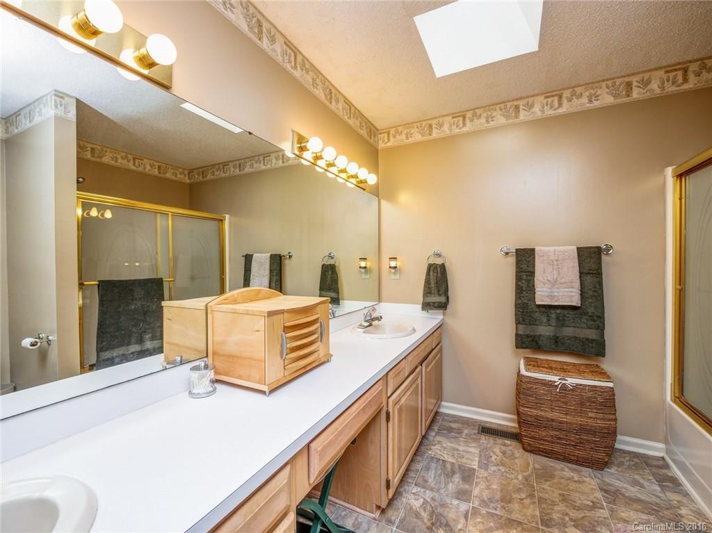 Lakeside Farm - Residential