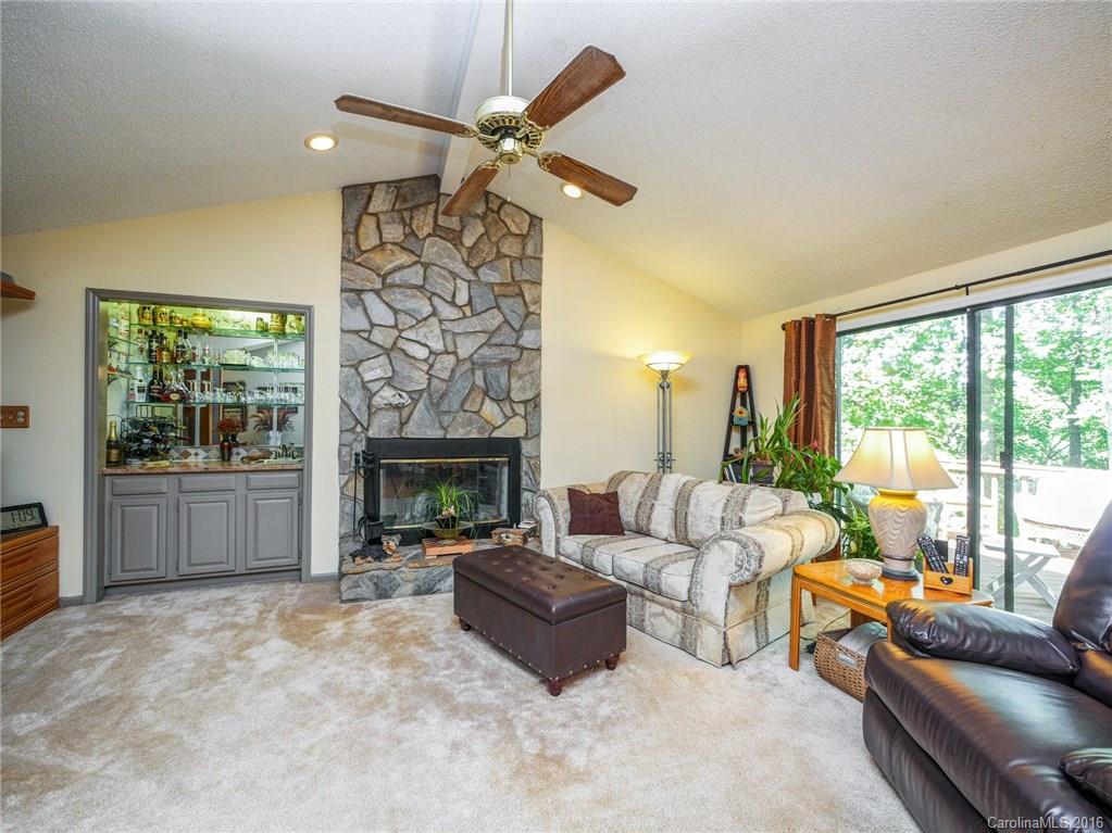 Lakeside Farm - Residential