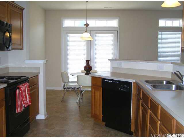 Autumn Cove At Lake Wylie - Residential Lease