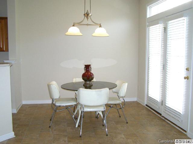 Autumn Cove At Lake Wylie - Residential Lease