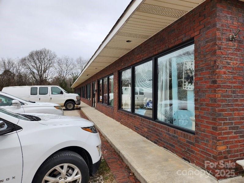 182 Saluda Street
