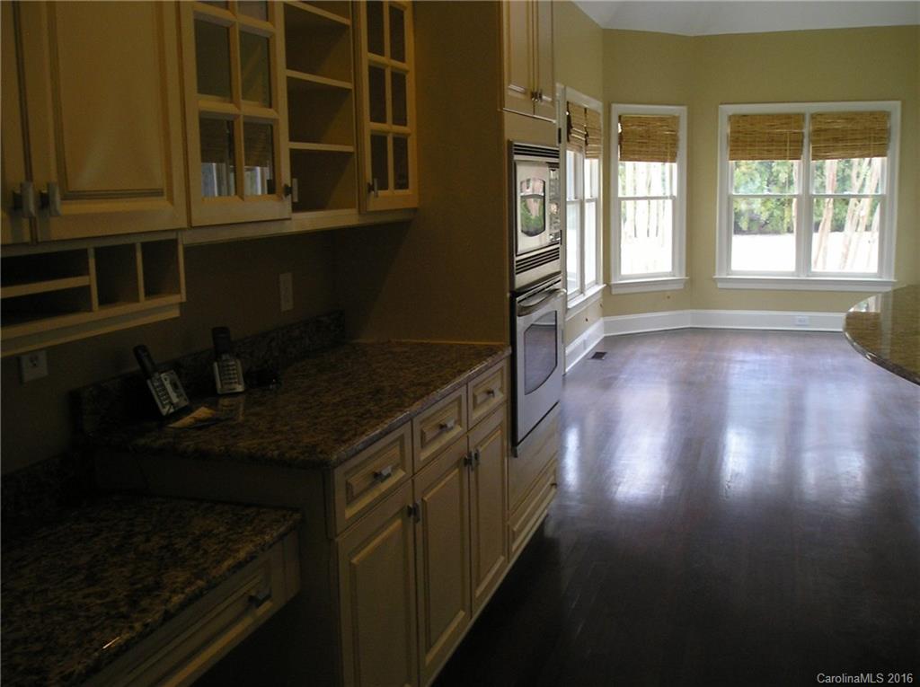 The Peninsula - Residential Lease