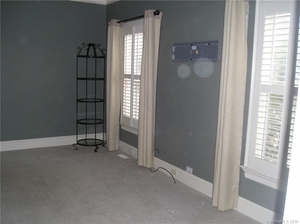 The Peninsula - Residential Lease