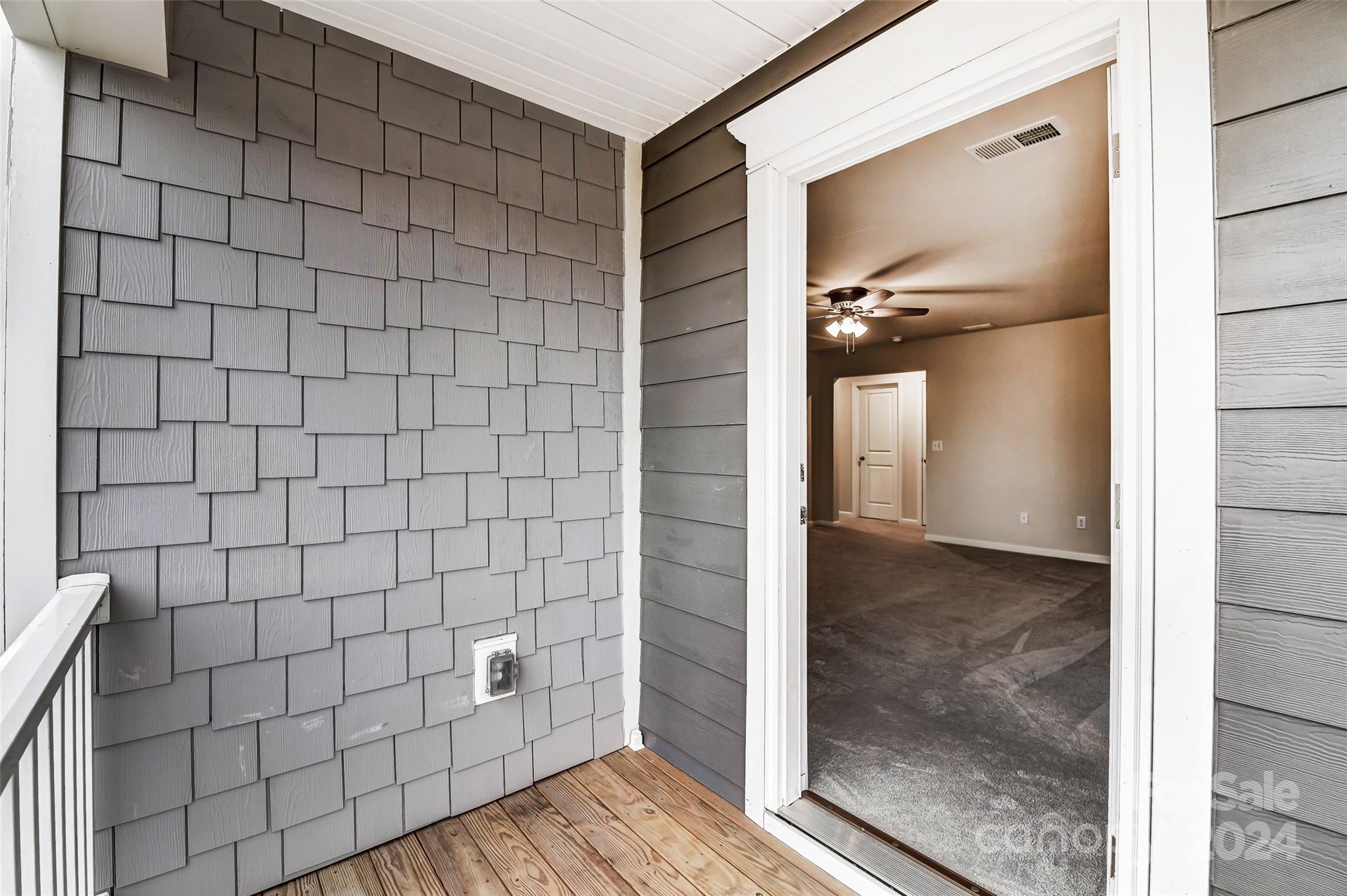 Falls Cove at Lake Norman - Residential