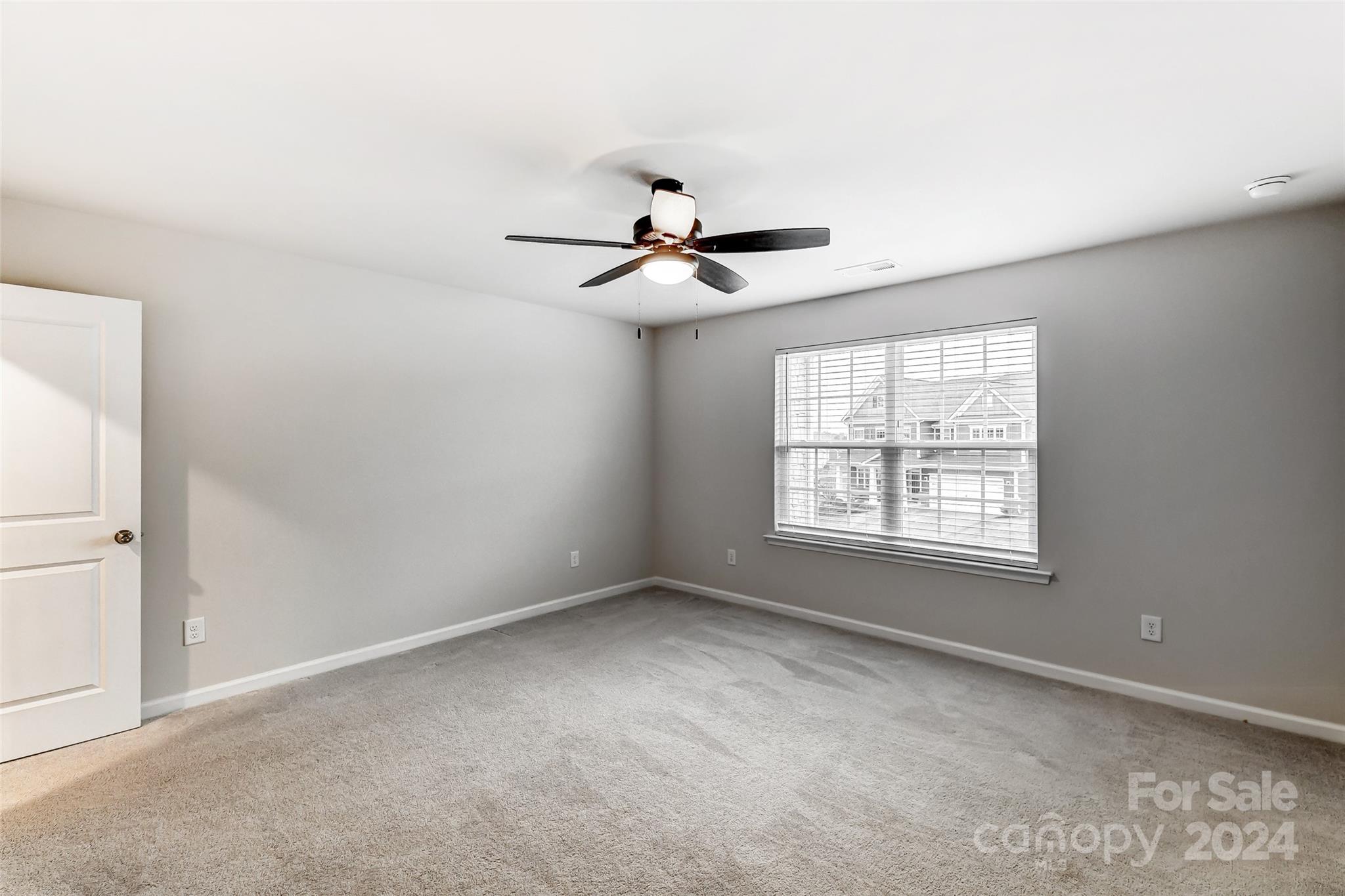 Falls Cove at Lake Norman - Residential